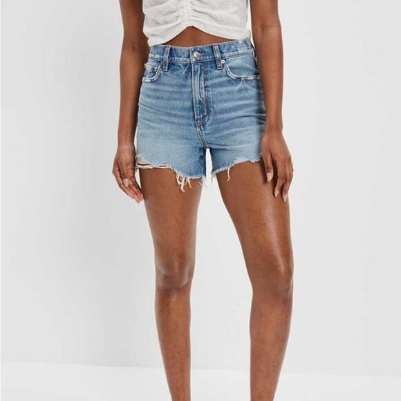 American Eagle 90s Boyfriend Short Blue Jean Distressed High-Waisted Size 6 - Picture 1 of 7